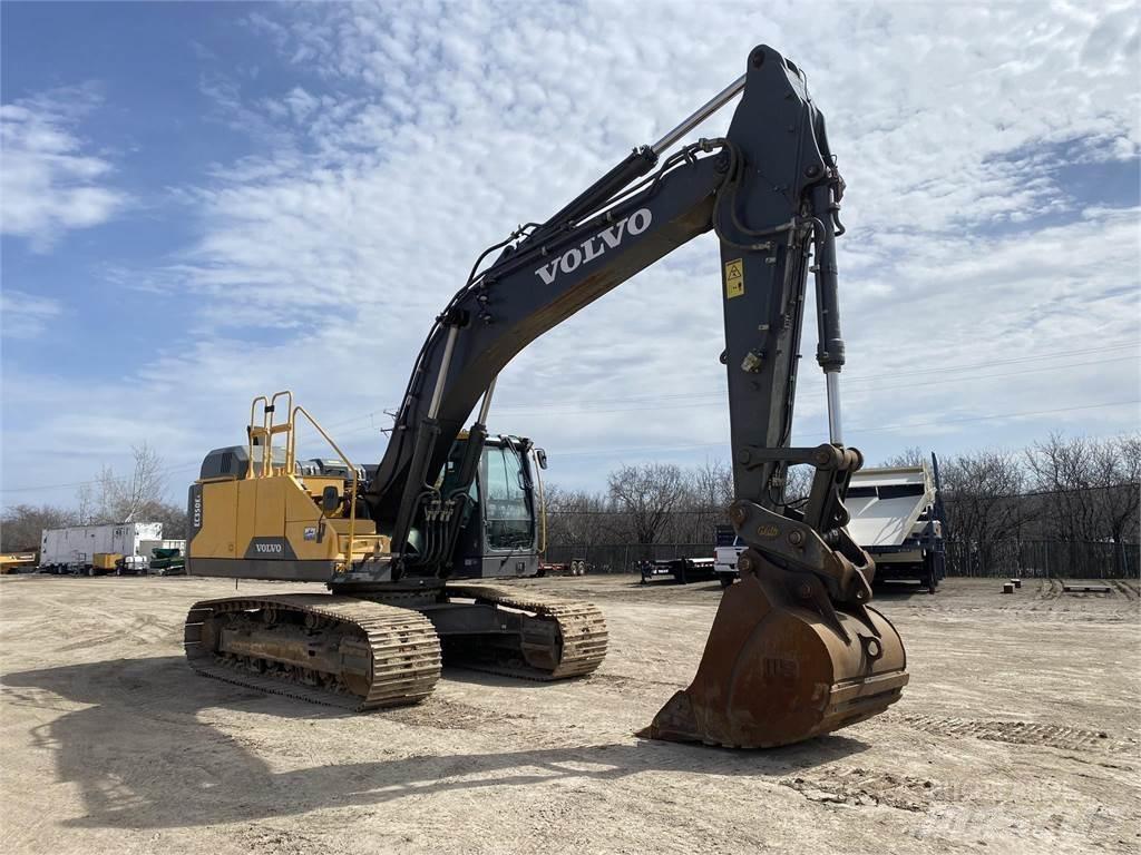 Volvo EC350EL Kāpurķēžu ekskavatori