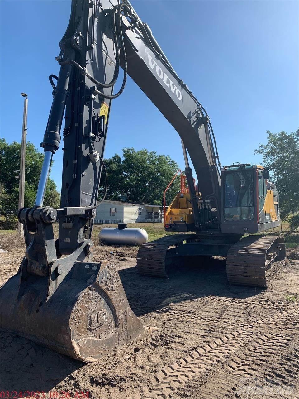 Volvo EC350EL Kāpurķēžu ekskavatori