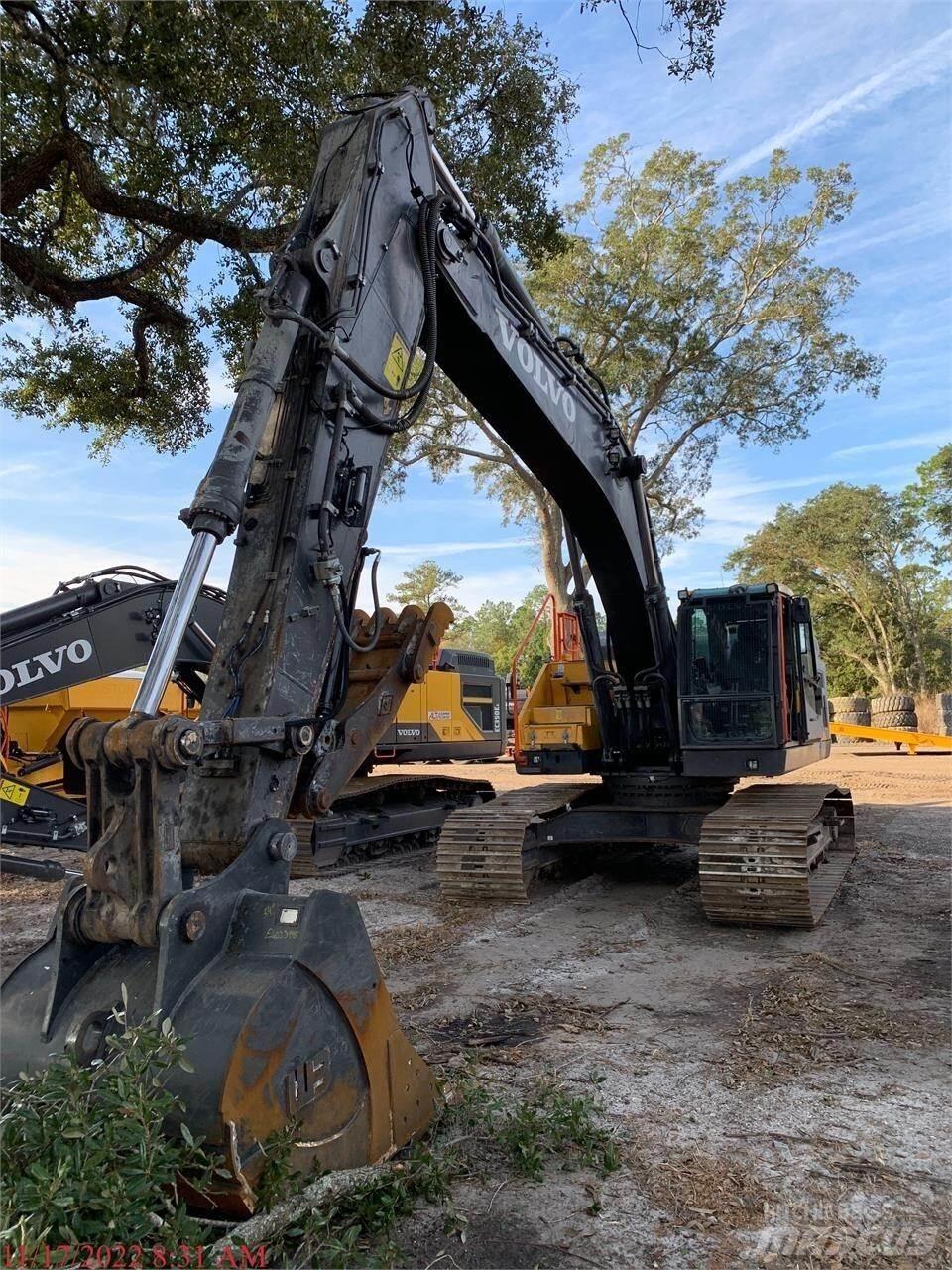 Volvo EC350EL Kāpurķēžu ekskavatori