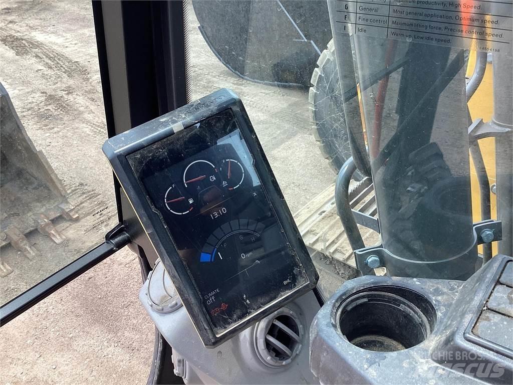 Volvo ECR145EL Kāpurķēžu ekskavatori