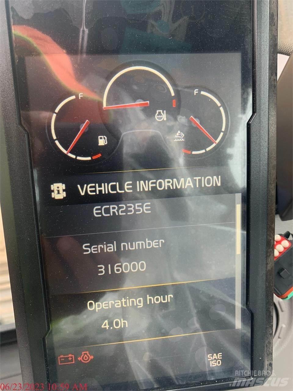 Volvo ECR235EL Kāpurķēžu ekskavatori