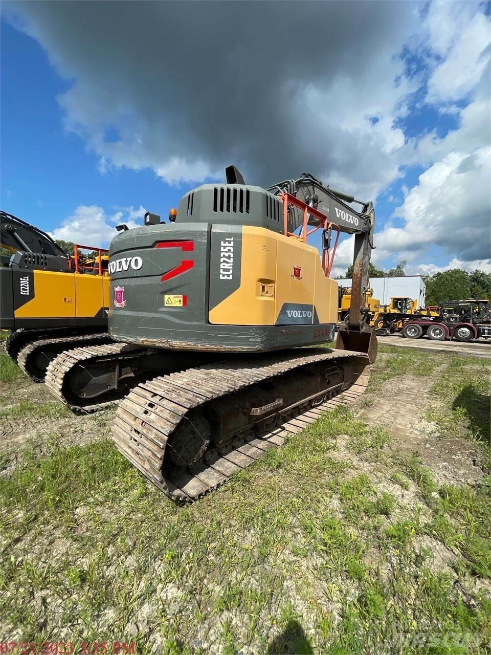 Volvo ECR235EL Kāpurķēžu ekskavatori