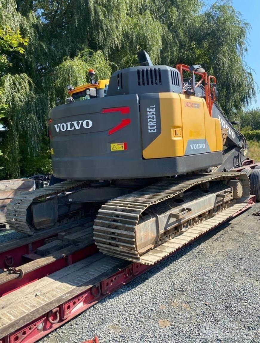 Volvo ECR235EL Kāpurķēžu ekskavatori