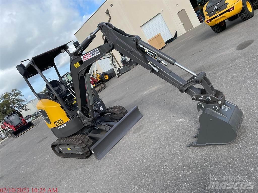 Volvo ECR25D Mini ekskavatori < 7 t