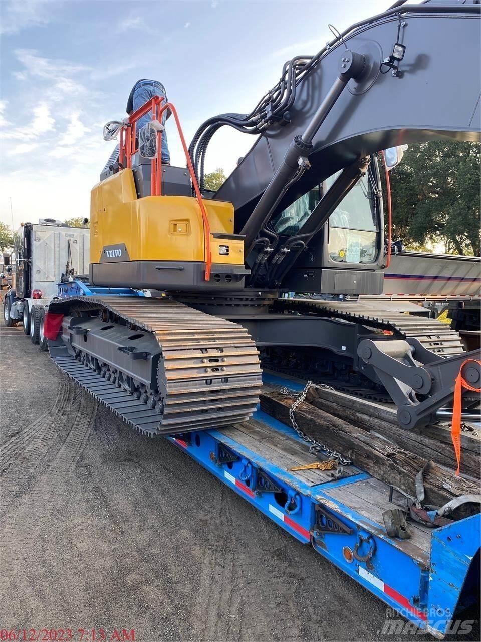 Volvo ECR355EL Kāpurķēžu ekskavatori