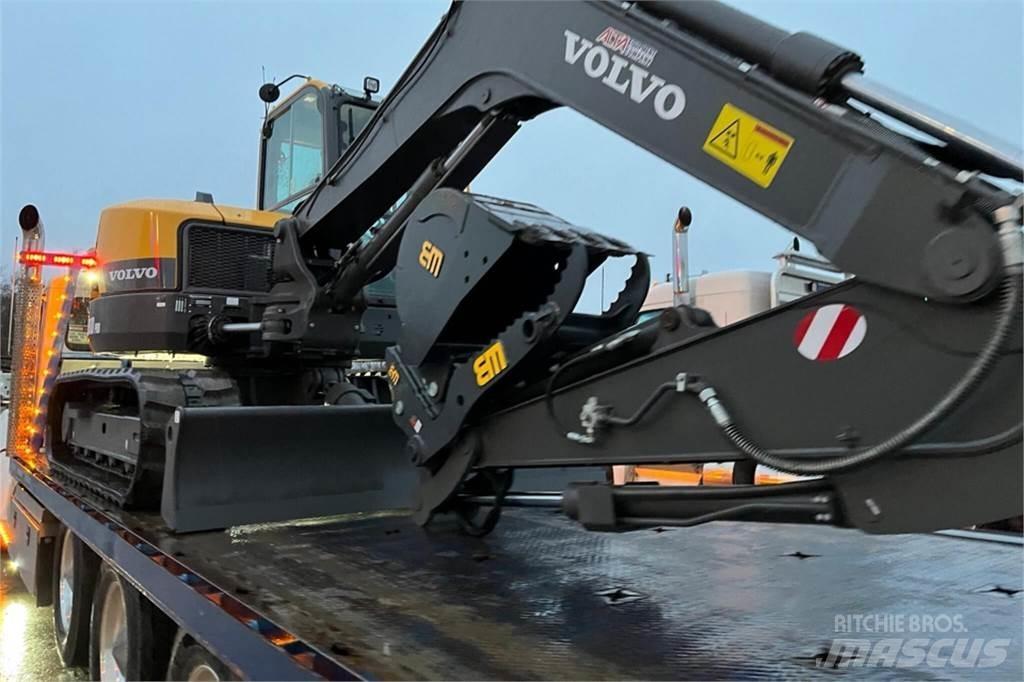 Volvo ECR88D Kāpurķēžu ekskavatori