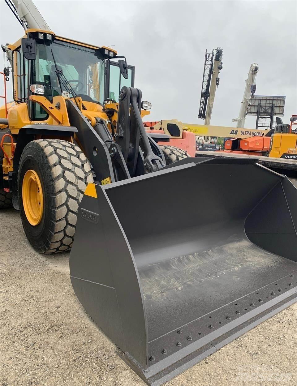 Volvo L120H Iekrāvēji uz riteņiem
