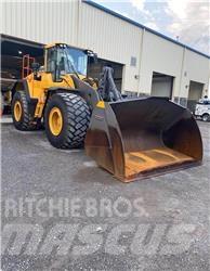 Volvo L220H Iekrāvēji uz riteņiem
