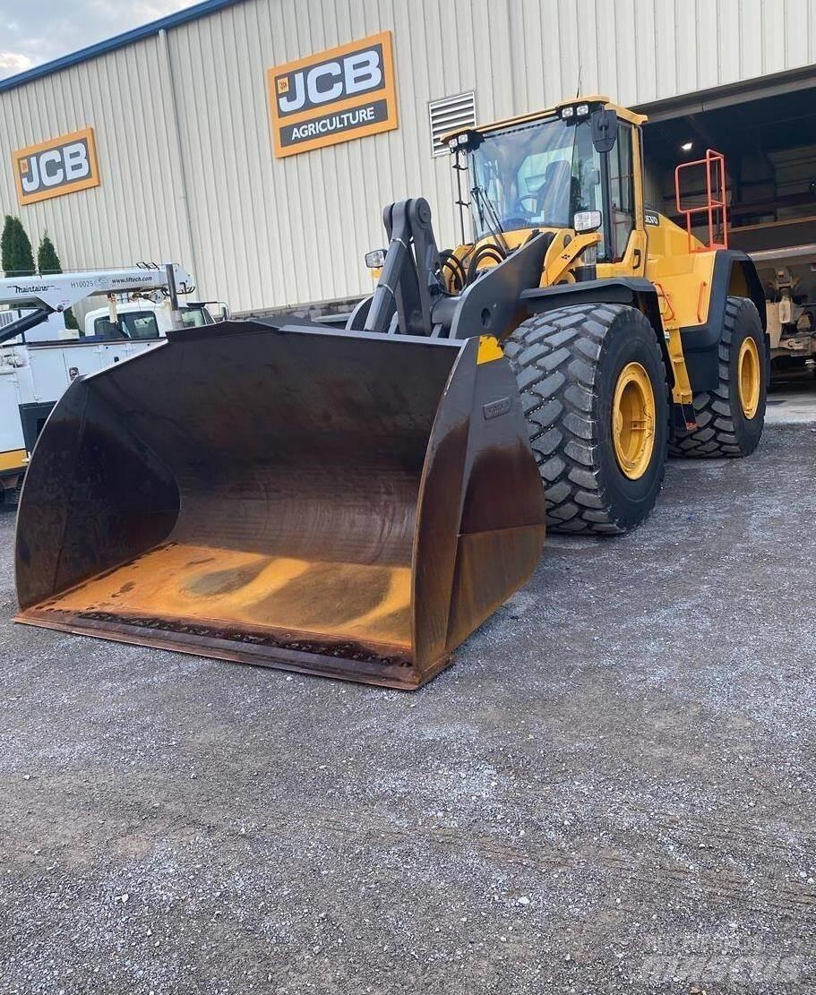 Volvo L220H Iekrāvēji uz riteņiem