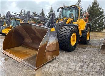 Volvo L220H Iekrāvēji uz riteņiem