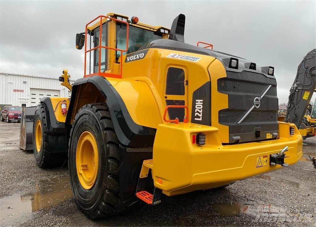 Volvo L220H Iekrāvēji uz riteņiem
