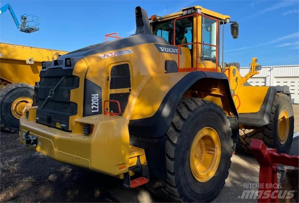 Volvo L220H Iekrāvēji uz riteņiem