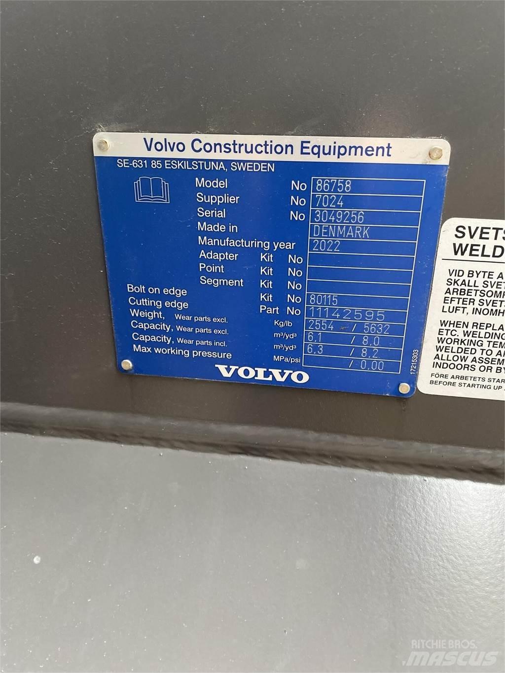 Volvo L220H Iekrāvēji uz riteņiem