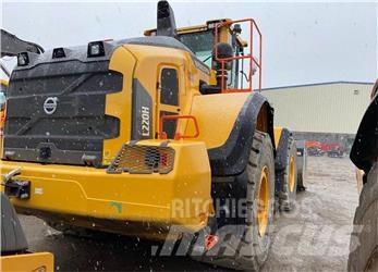 Volvo L220H Iekrāvēji uz riteņiem