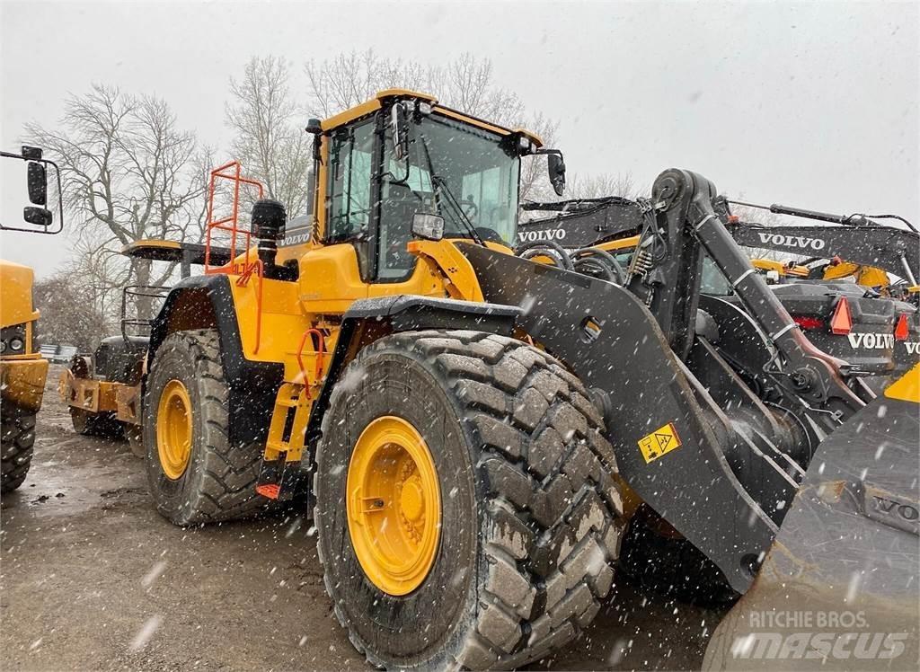 Volvo L220H Iekrāvēji uz riteņiem