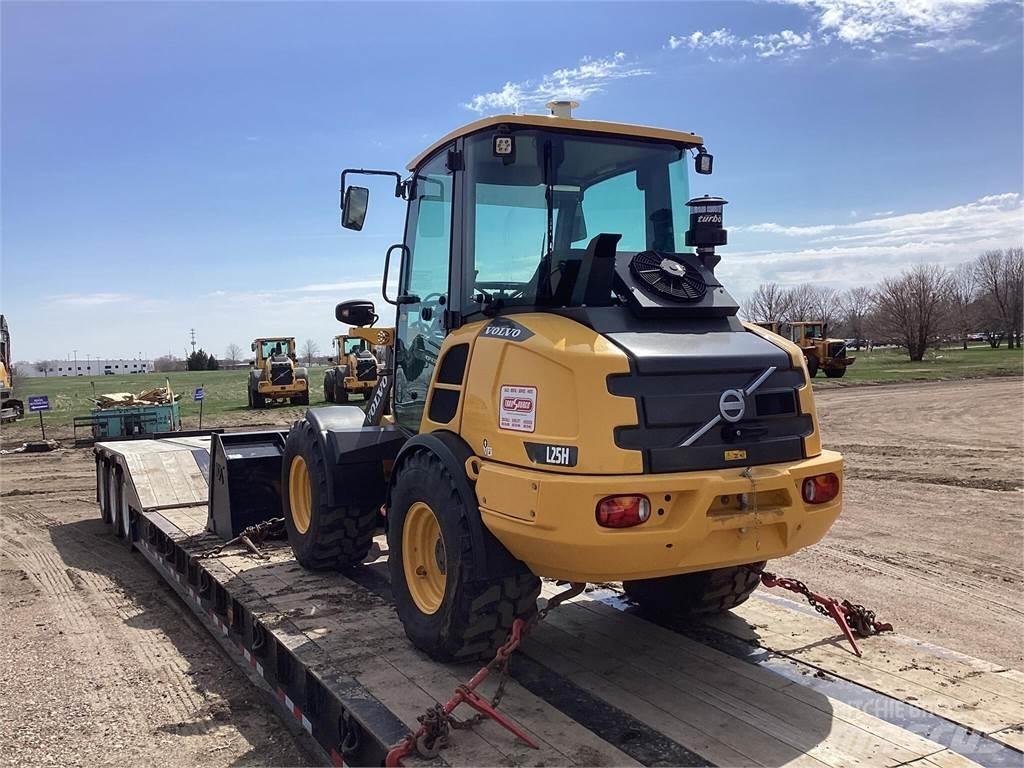 Volvo L25H Iekrāvēji uz riteņiem