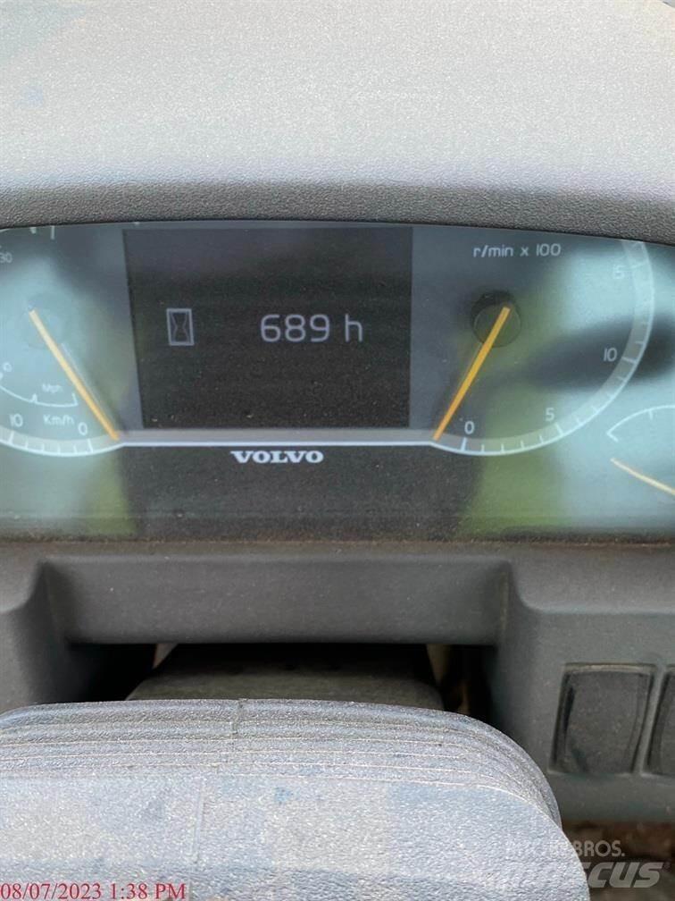 Volvo L60H Iekrāvēji uz riteņiem
