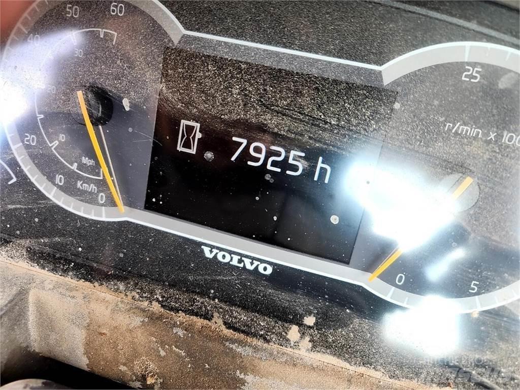 Volvo L60H Iekrāvēji uz riteņiem