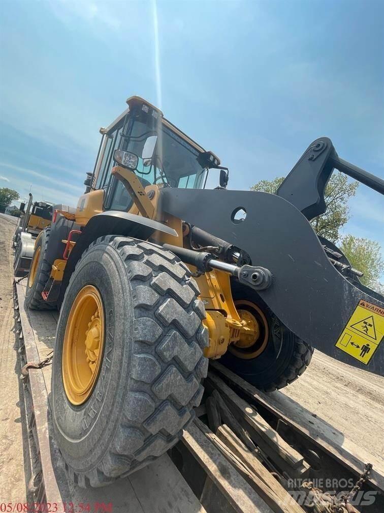 Volvo L70H Iekrāvēji uz riteņiem