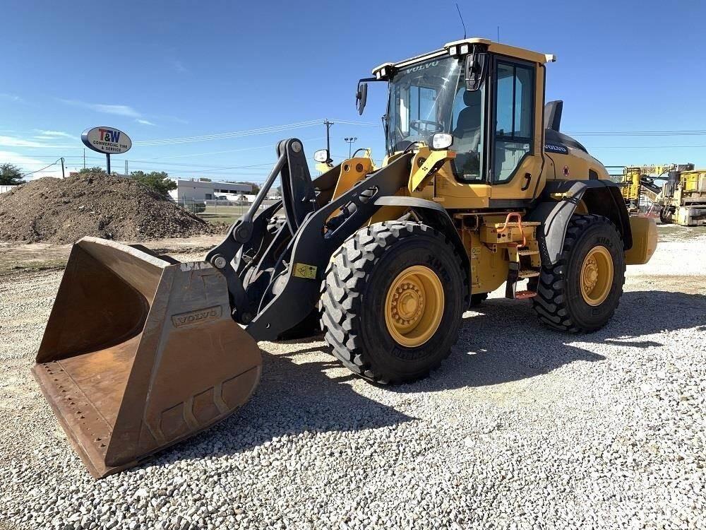 Volvo L70H Iekrāvēji uz riteņiem