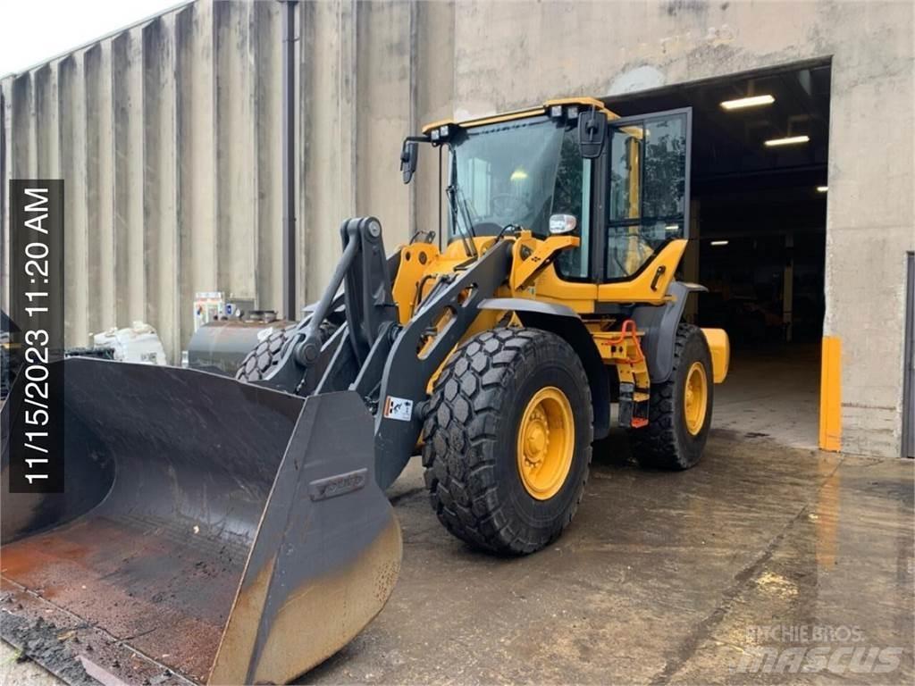Volvo L70H Iekrāvēji uz riteņiem