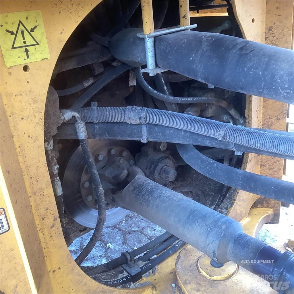 Volvo L90H Iekrāvēji uz riteņiem