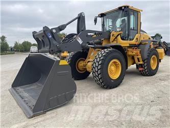 Volvo L90H Iekrāvēji uz riteņiem