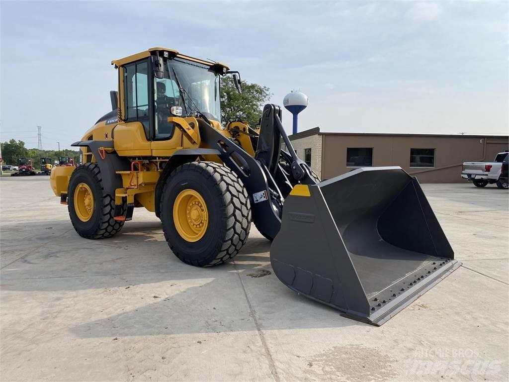 Volvo L90H Iekrāvēji uz riteņiem