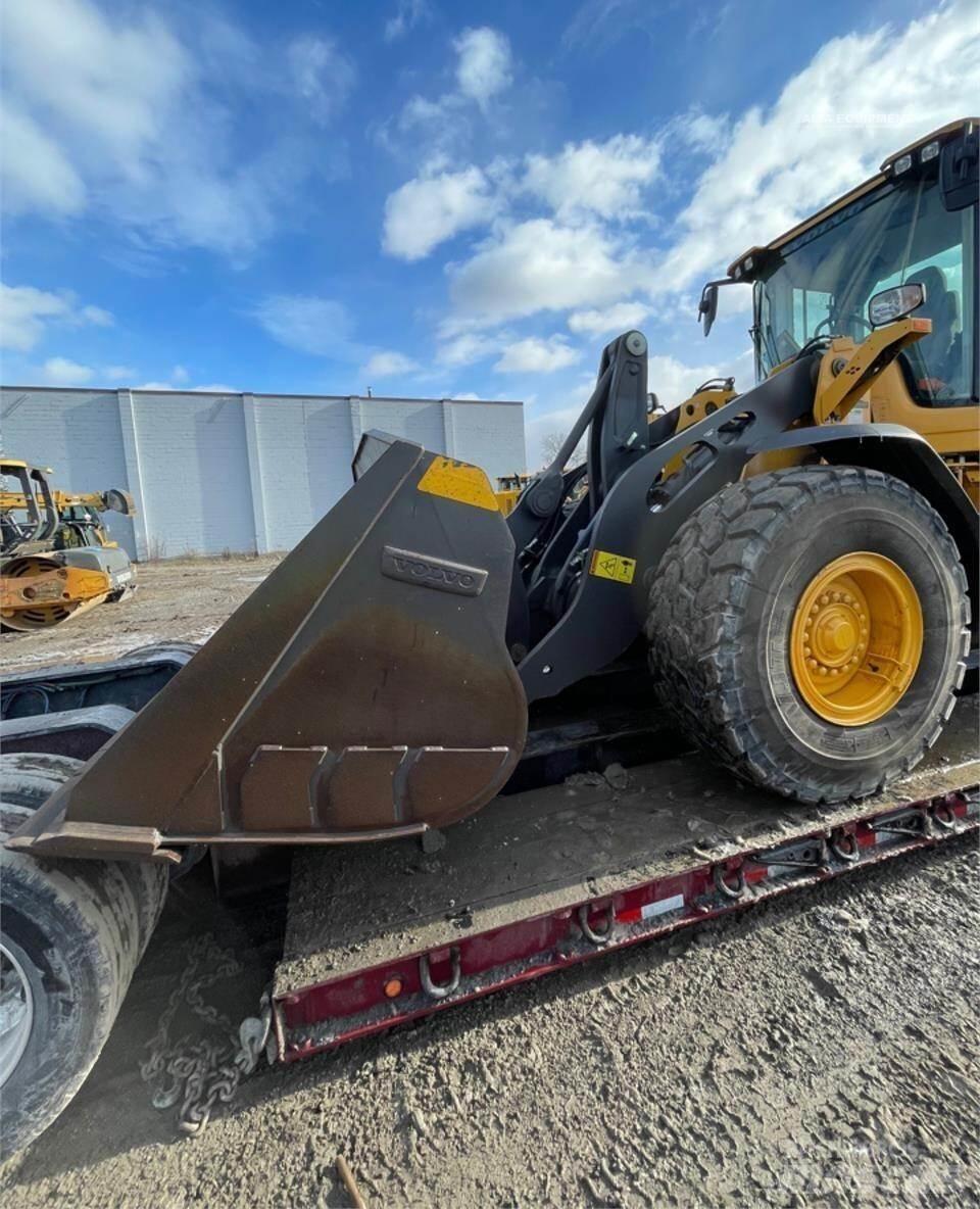 Volvo L90H Iekrāvēji uz riteņiem