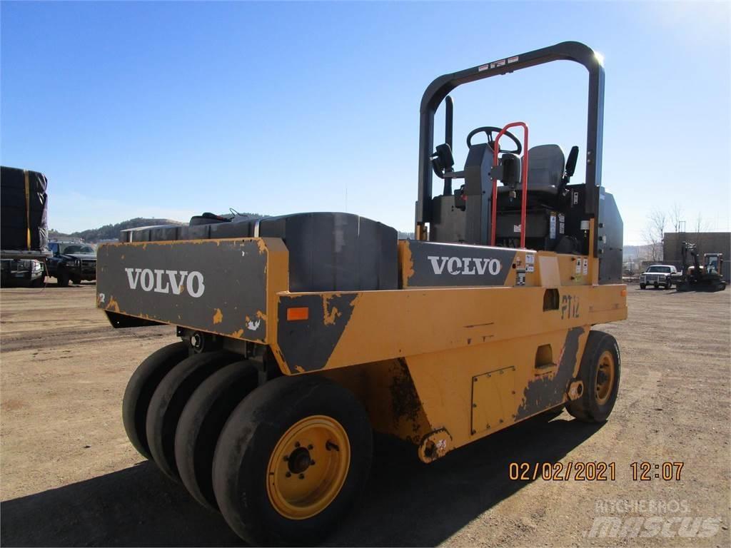 Volvo PT125C Pneimatiskie veltņi