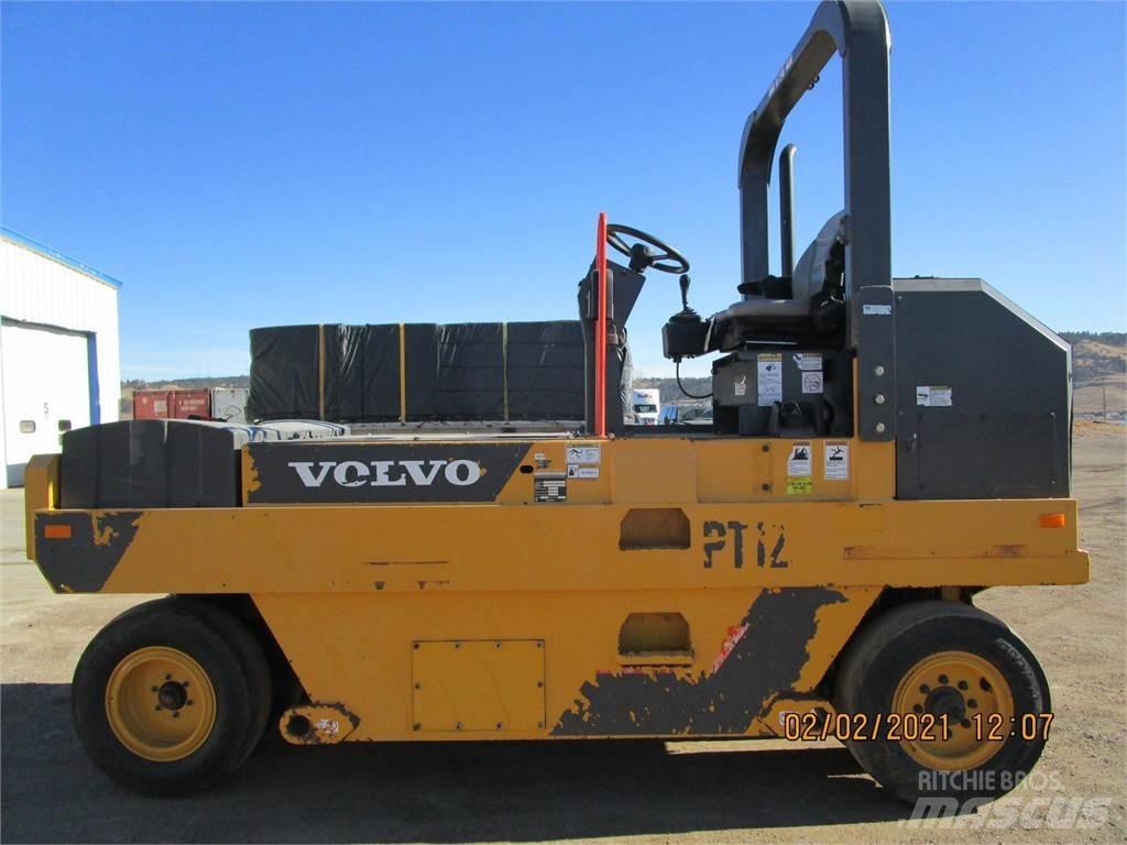 Volvo PT125C Pneimatiskie veltņi