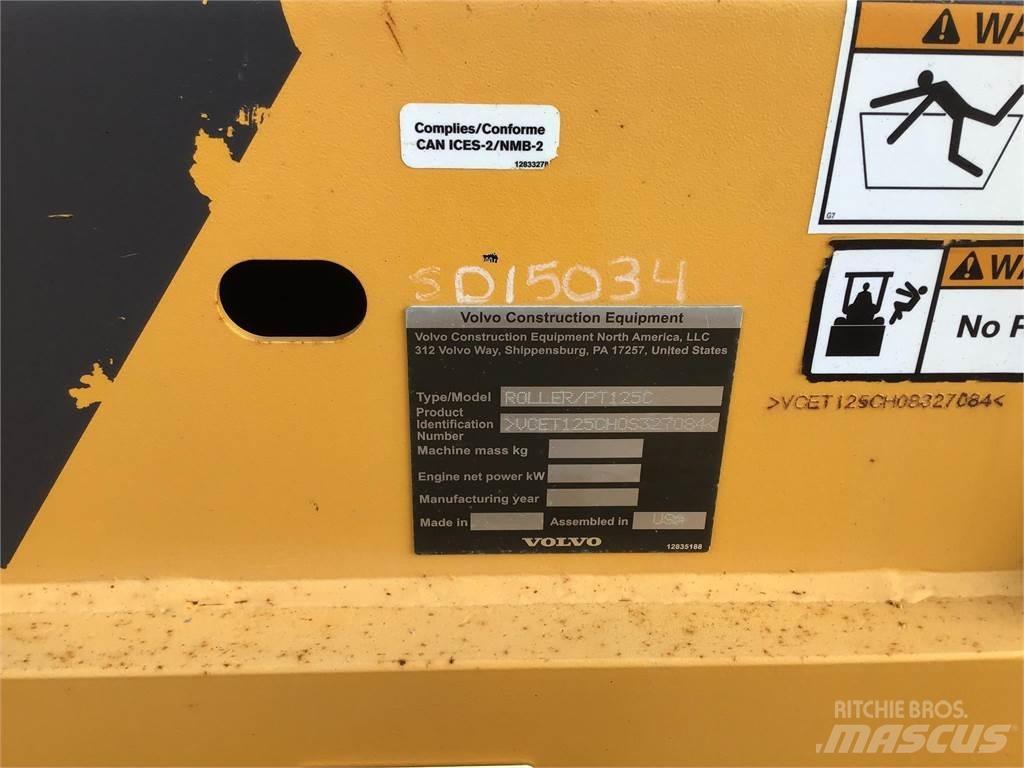Volvo PT125C Pneimatiskie veltņi