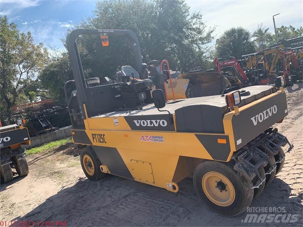 Volvo PT125C Pneimatiskie veltņi