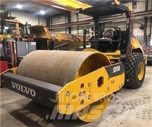 Volvo SD115B Divvalču grunts veltņi