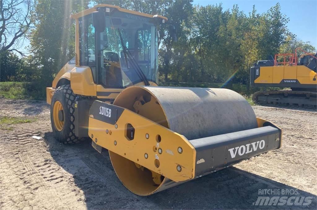 Volvo SD115B Divvalču grunts veltņi