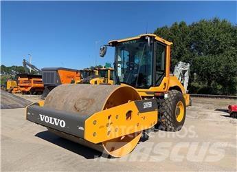 Volvo SD115B Divvalču grunts veltņi
