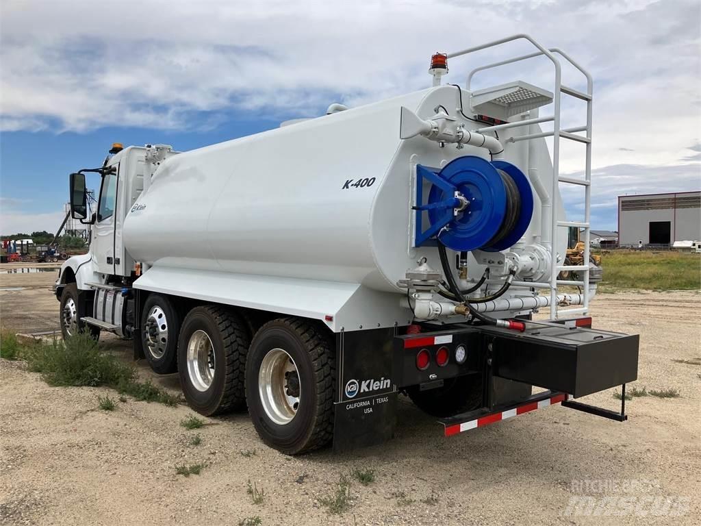 Volvo VHD84F300 Autocisterna