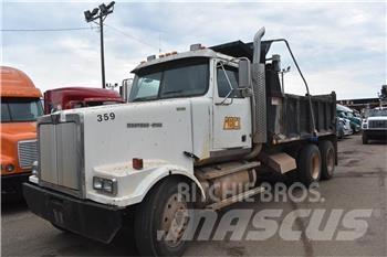 Western Star 4900 Pašizgāzējs
