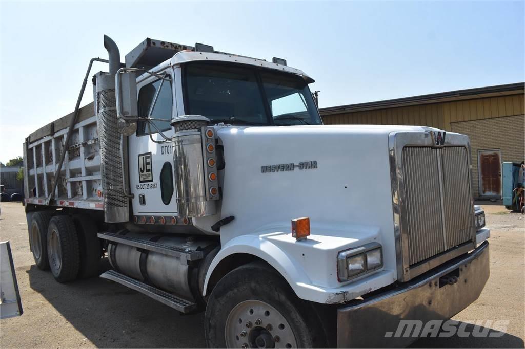 Western Star 4900FA Pašizgāzējs