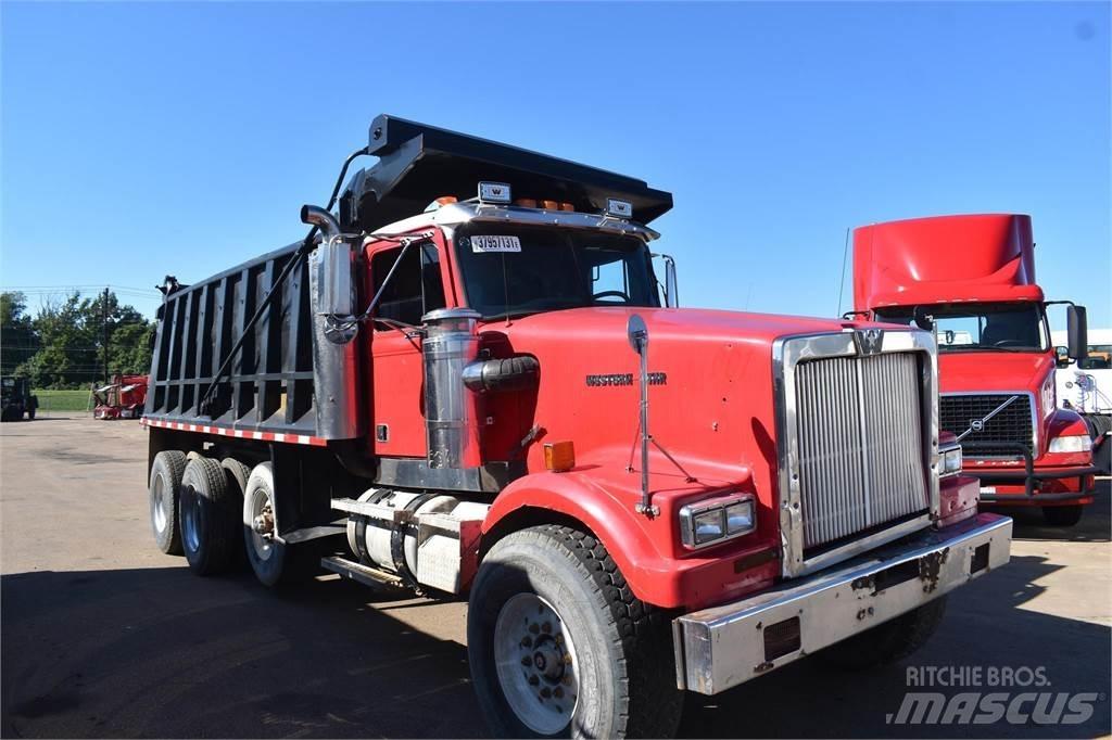 Western Star 4964 Pašizgāzējs