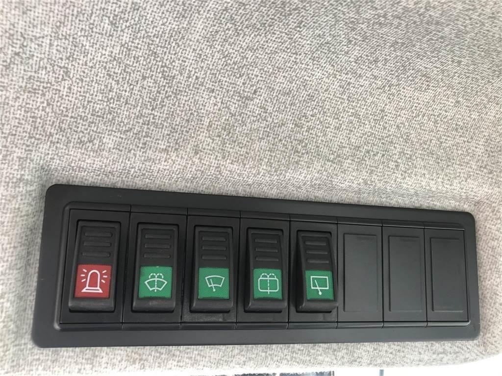 XCMG CV83PDU Atkritumu preses