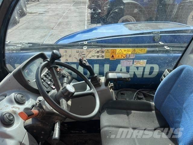 New Holland LM7.35 Lauksaimniecības pacēlāji