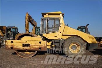 Bomag BW 225 D-3 Divvalču grunts veltņi