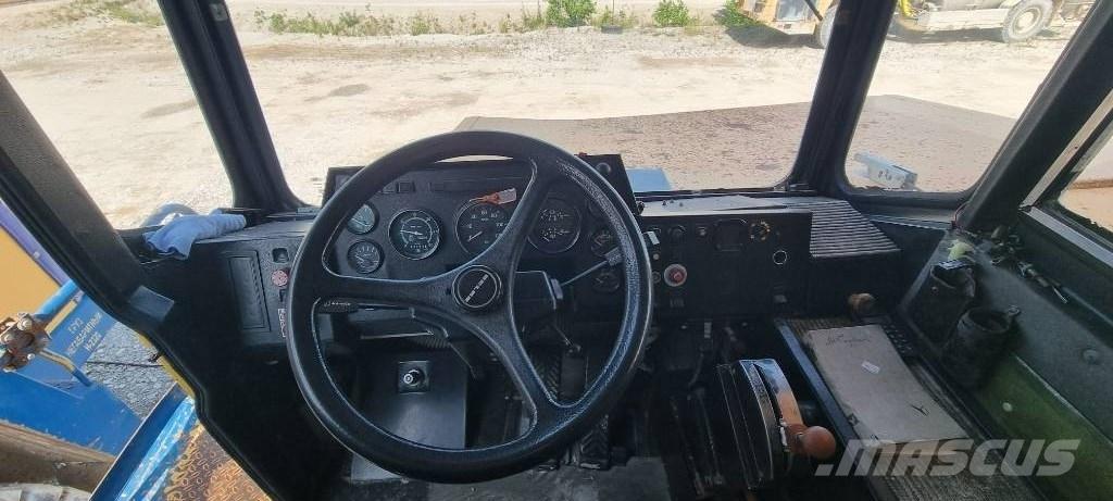 Belaz 75473 Karjeras kravas automašīnas