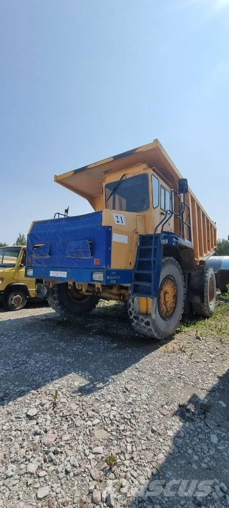 Belaz 75473 Karjeras kravas automašīnas
