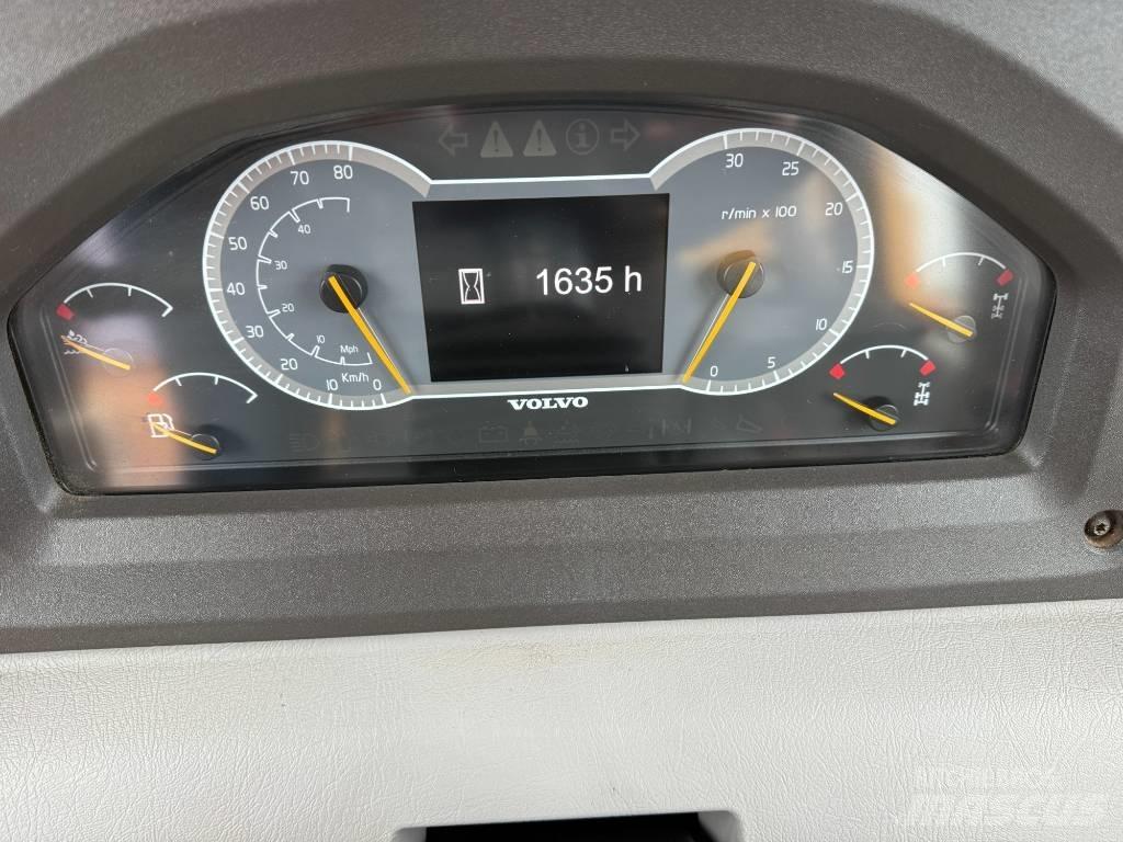 Volvo A 30 G Artikulētie pašizgāzēji