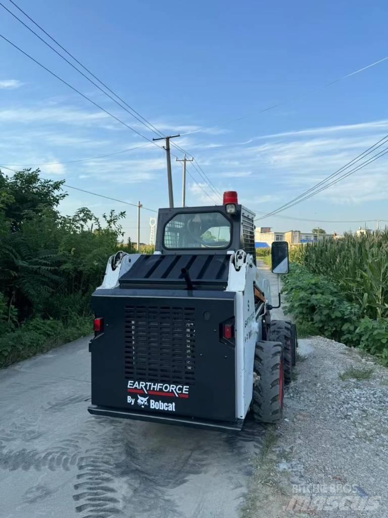 Bobcat S16 Lietoti riteņu kompaktiekrāvēji