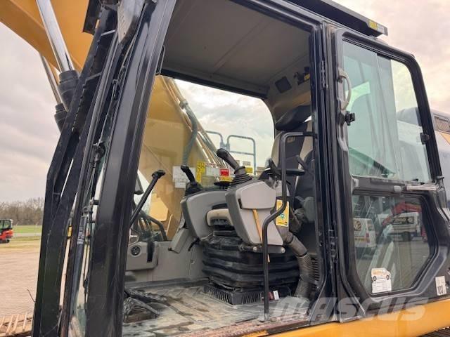 CAT 326 F LN Kāpurķēžu ekskavatori