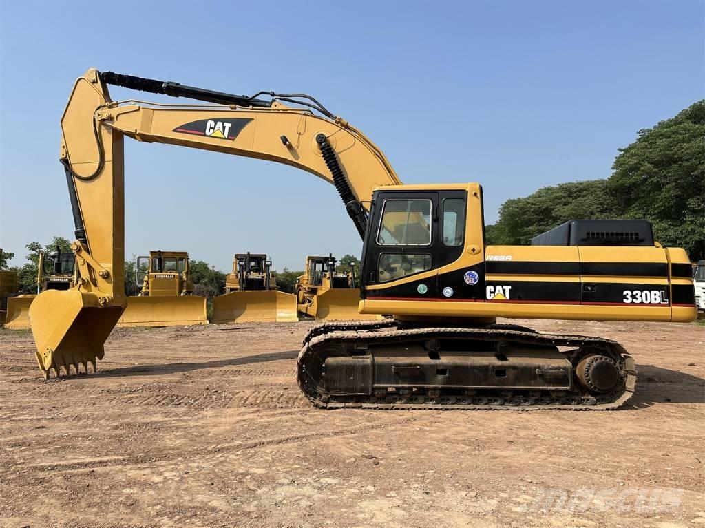 CAT 330 B Kāpurķēžu ekskavatori