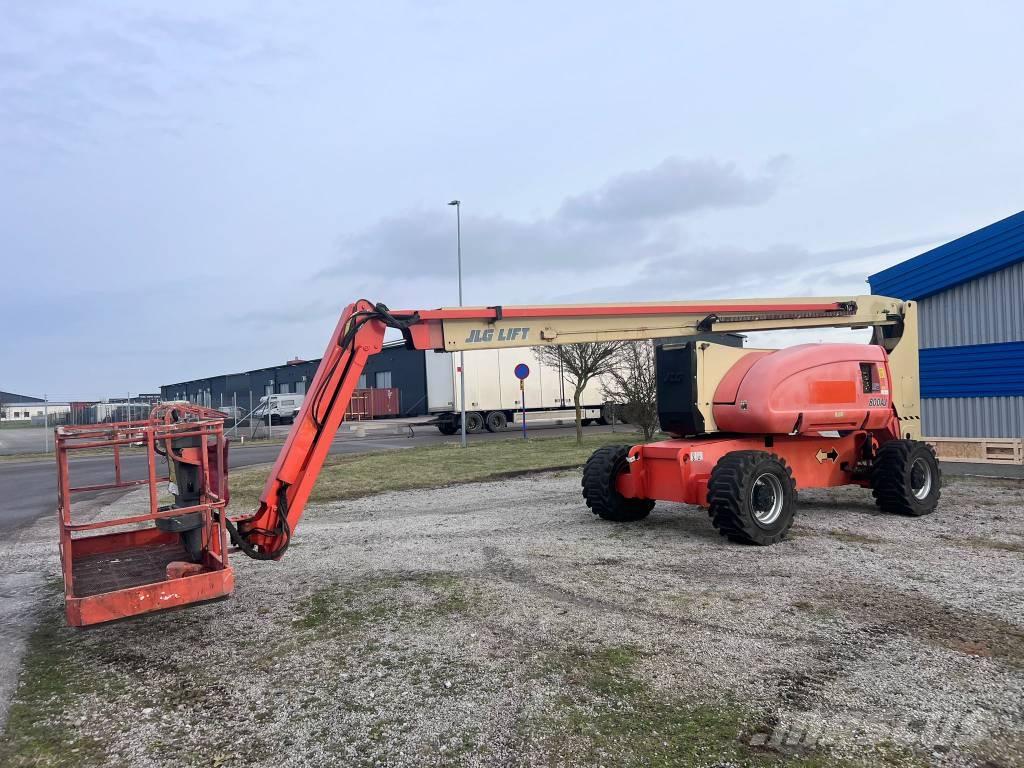 JLG 800 AJ Strēles pacēlāji